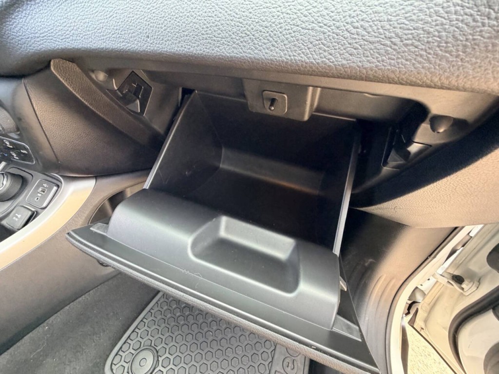 2020 Jeep Compass Image 26