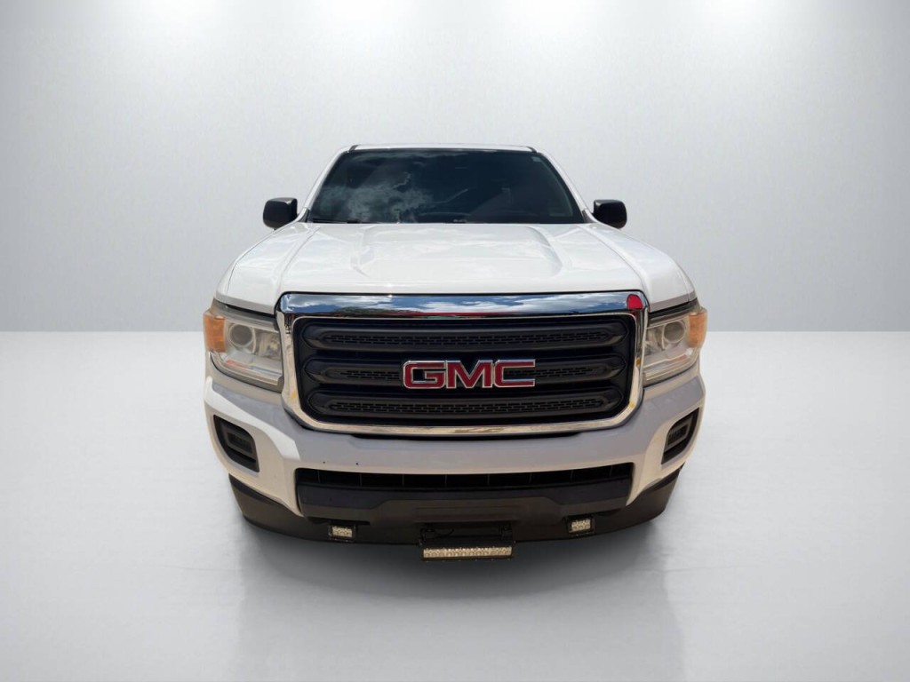 2018 GMC Canyon Image 2