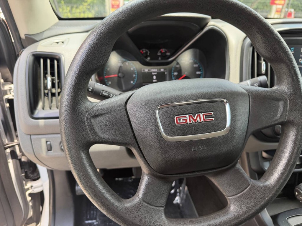 2018 GMC Canyon Image 18
