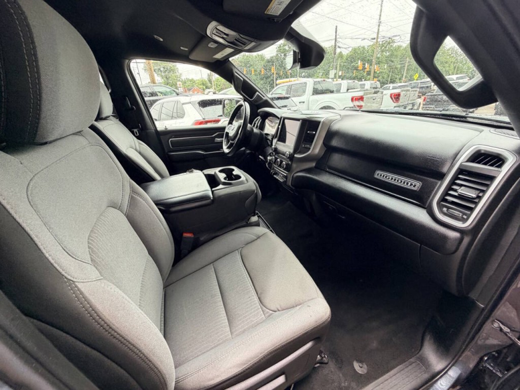 2021 RAM 1500 Image 30