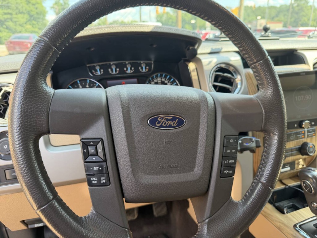 2011 Ford F-150 Image 18