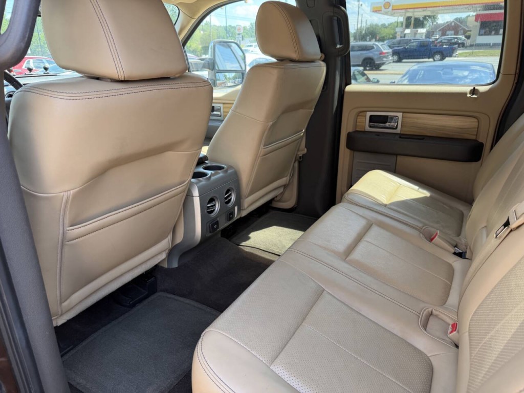 2011 Ford F-150 Image 32