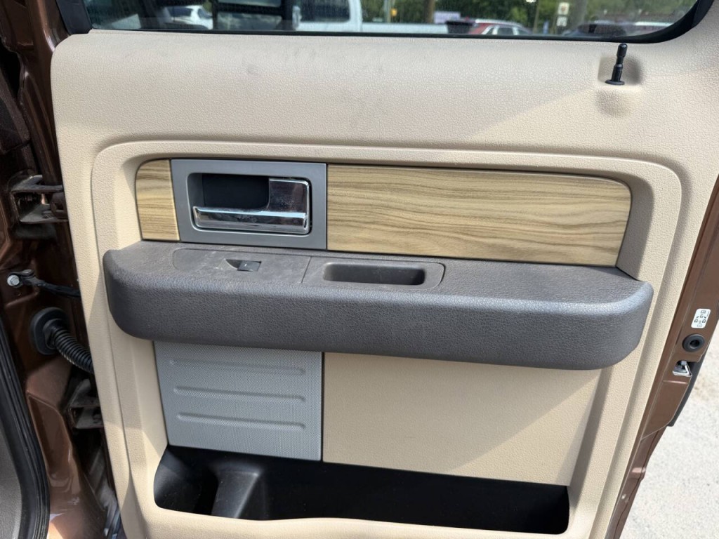2011 Ford F-150 Image 36