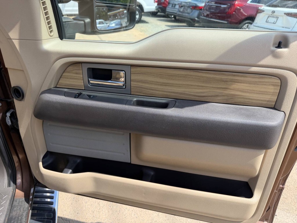 2011 Ford F-150 Image 39