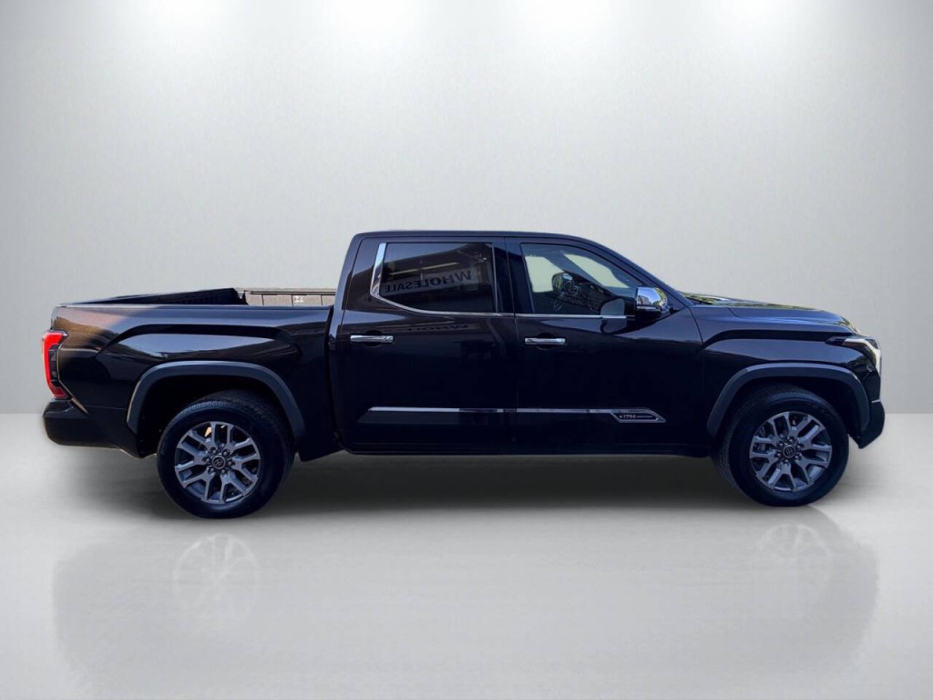 2023 Toyota Tundra Image 8