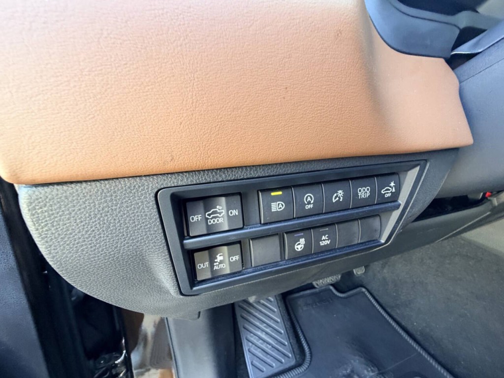 2023 Toyota Tundra Image 15