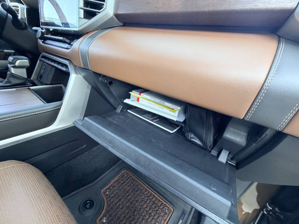 2023 Toyota Tundra Image 32