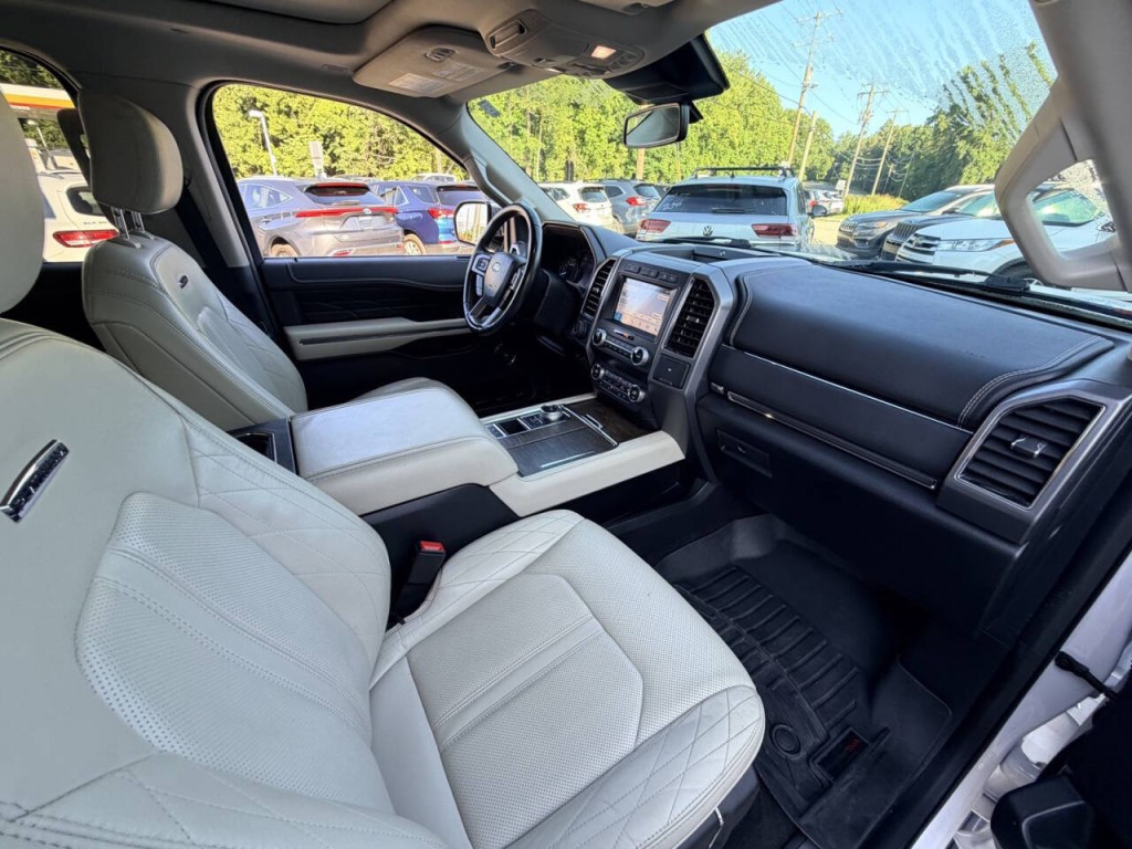2019 Ford Expedition Image 30