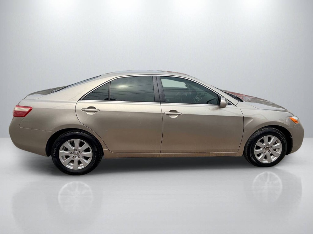 2009 Toyota Camry Image 8