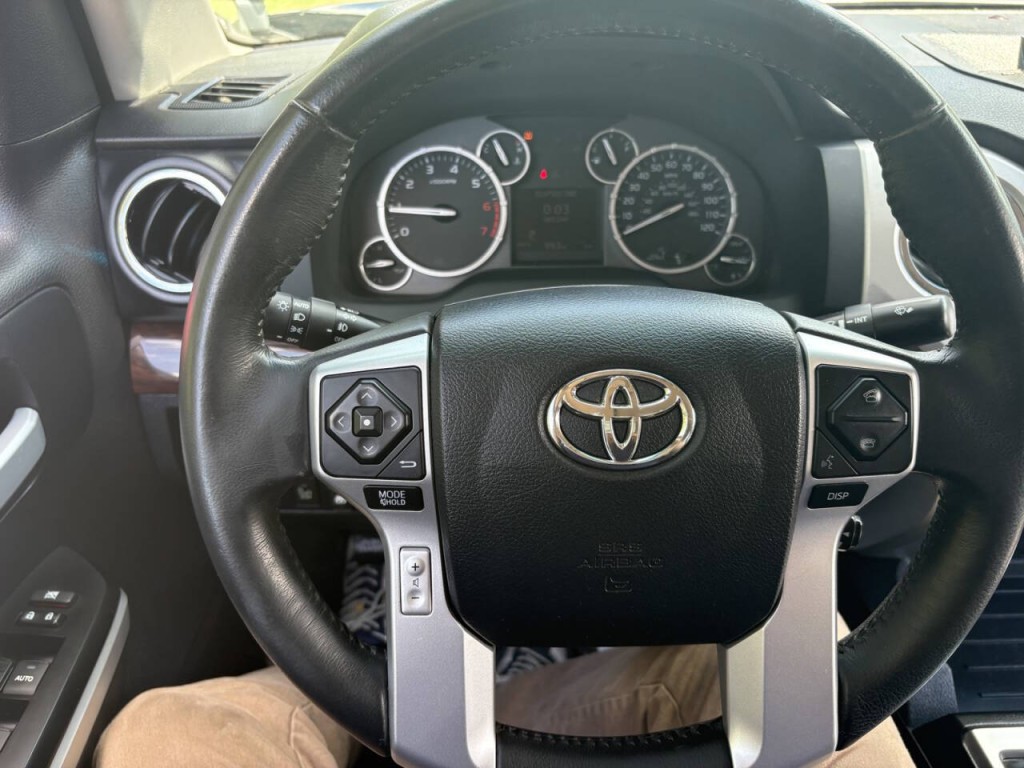 2017 Toyota Tundra Image 13