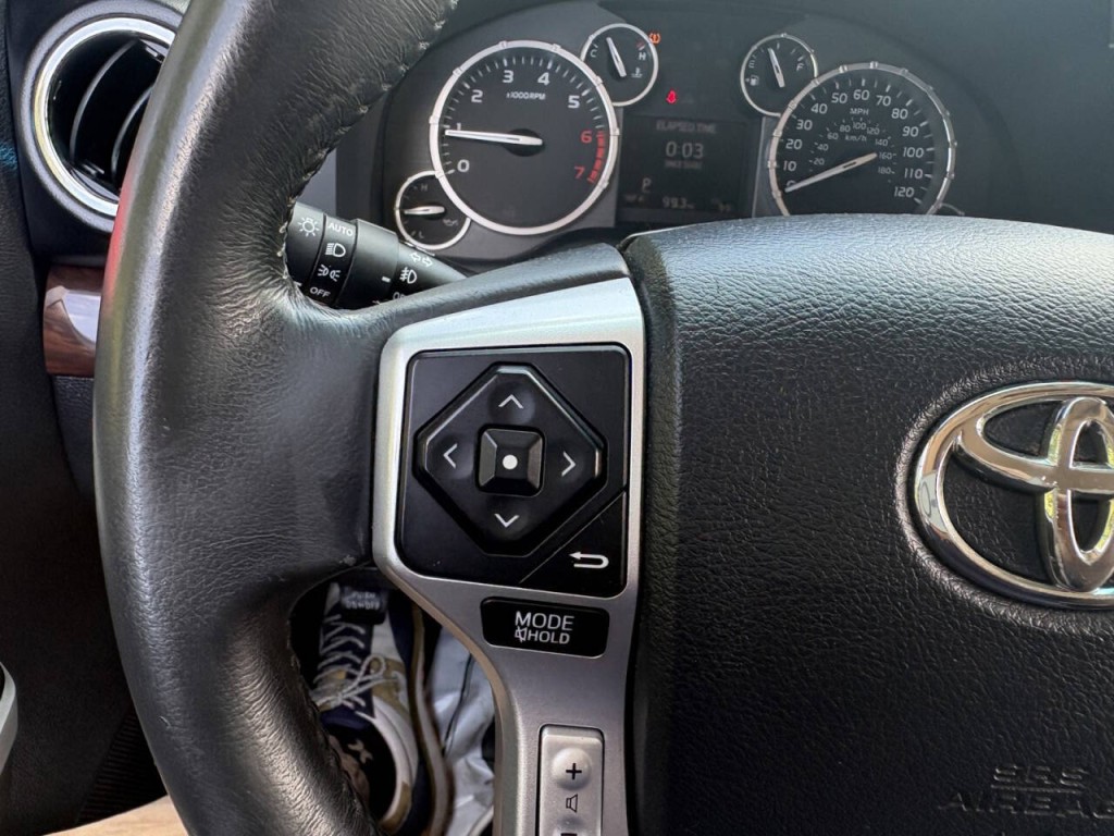 2017 Toyota Tundra Image 15