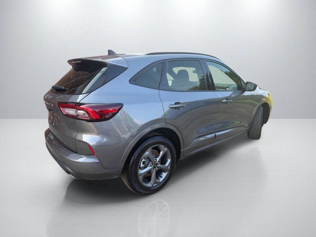 2023 Ford Escape Image 7