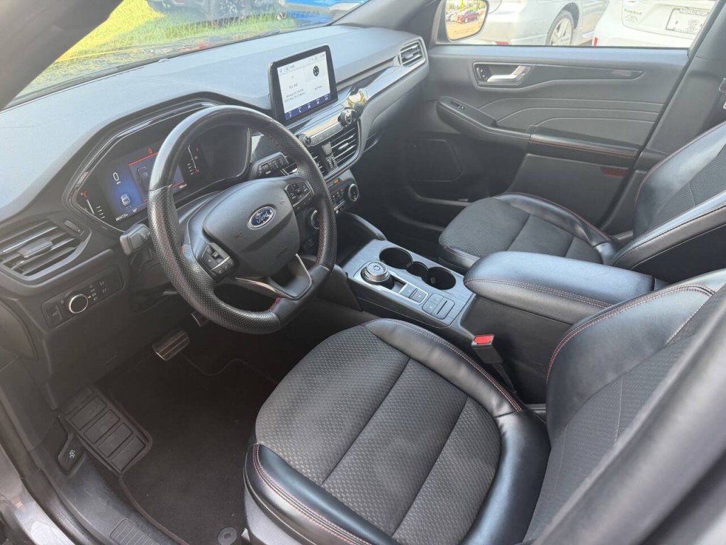 2023 Ford Escape Image 15