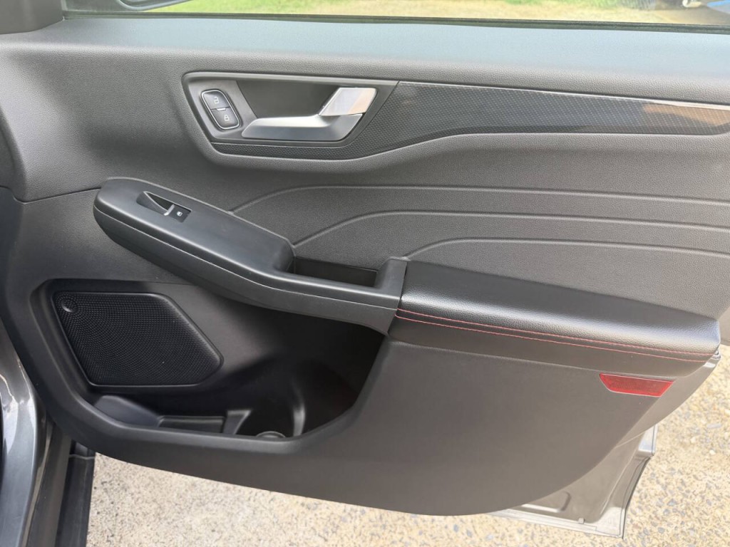 2023 Ford Escape Image 42