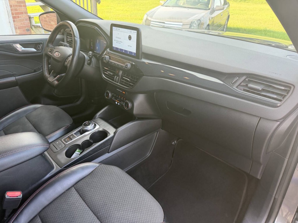 2023 Ford Escape Image 44