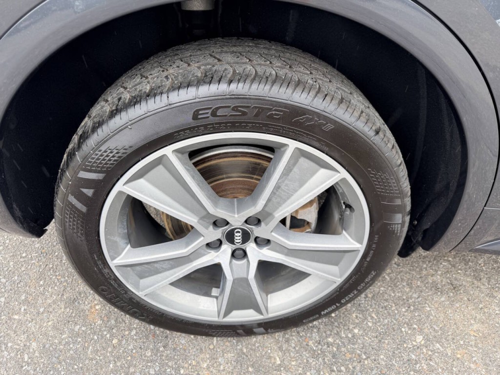2019 Audi Q5 Image 10