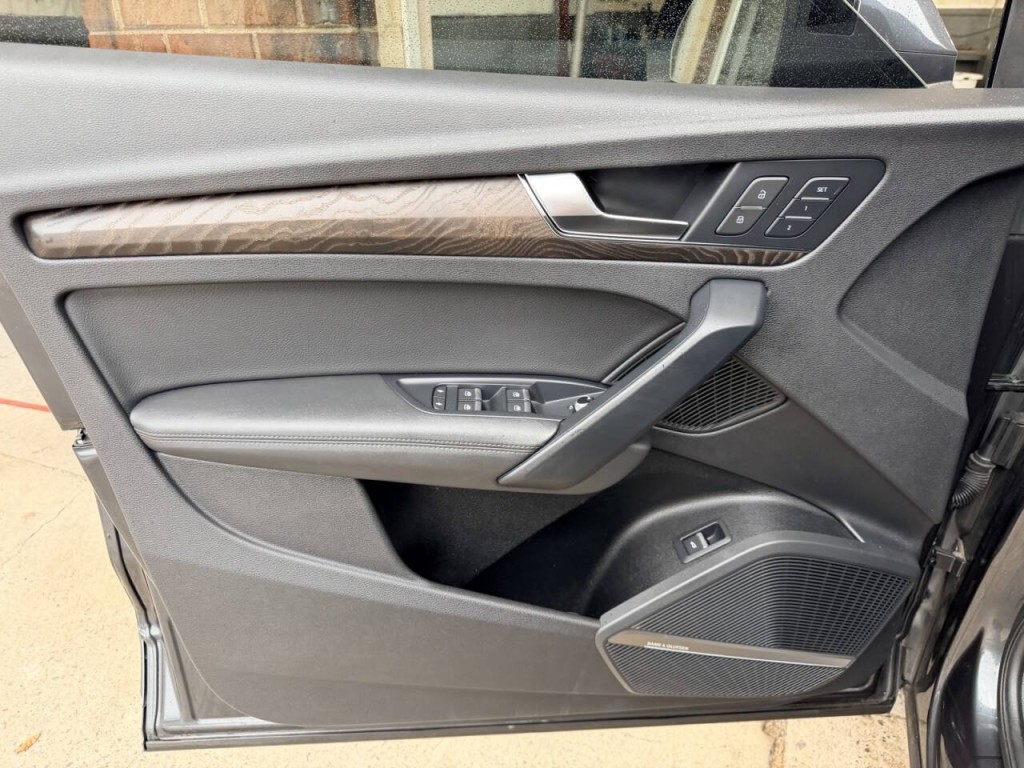 2019 Audi Q5 Image 13