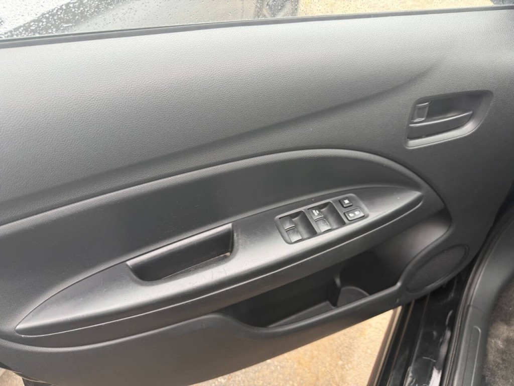 2021 Mitsubishi Mirage Image 13