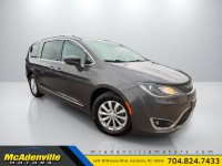 Image for 2018 Chrysler Pacifica Touring L ID: 7556873