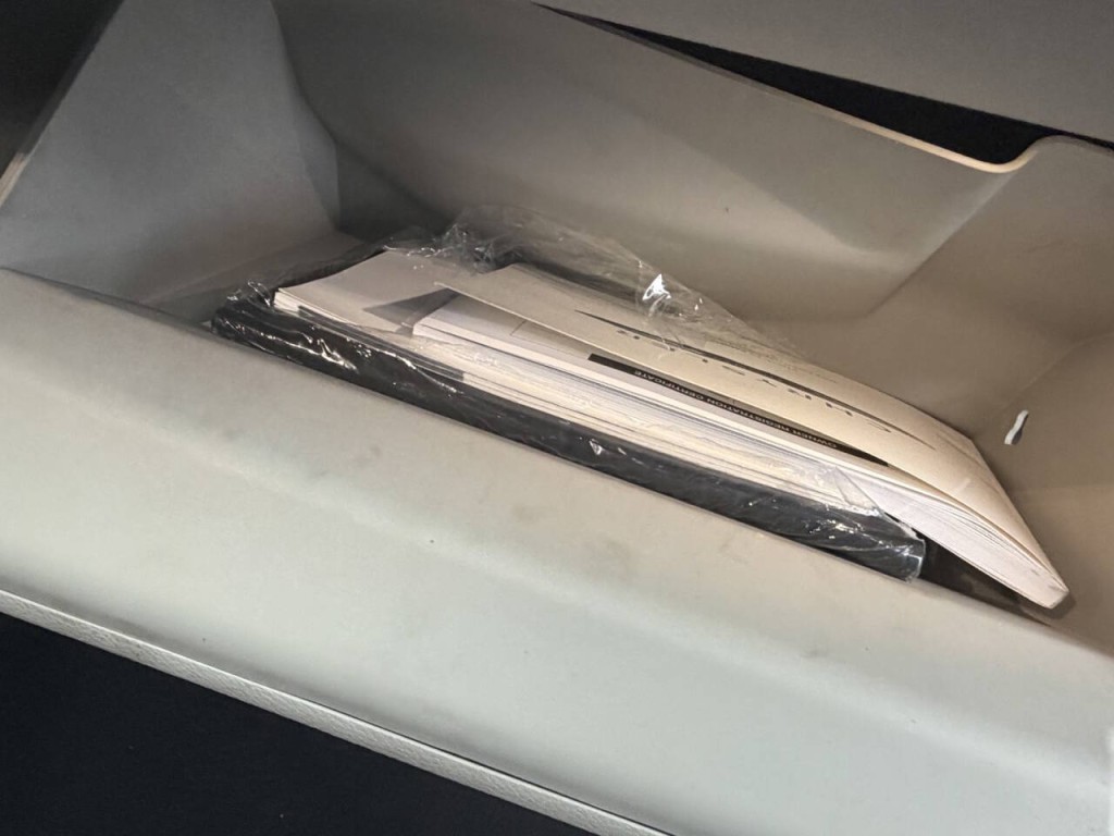 2018 Chrysler Pacifica Image 38