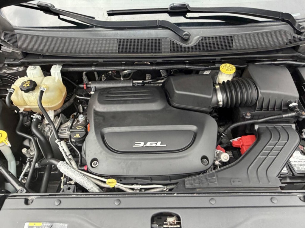 2018 Chrysler Pacifica Image 40