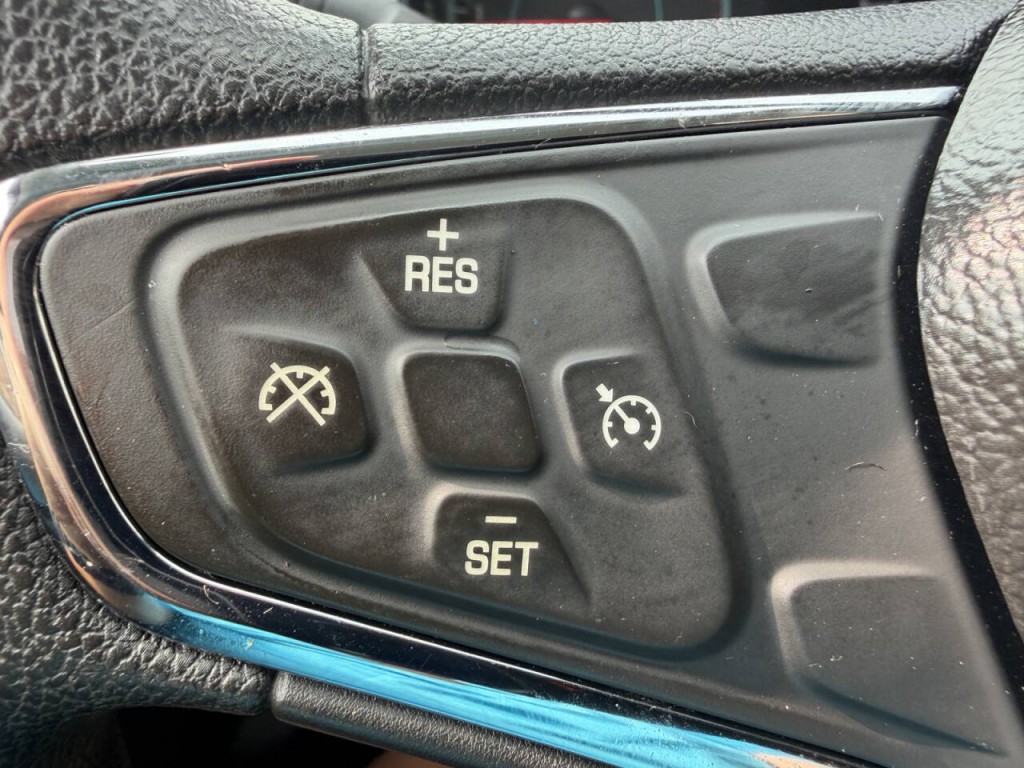 2018 Chevrolet Cruze Image 17