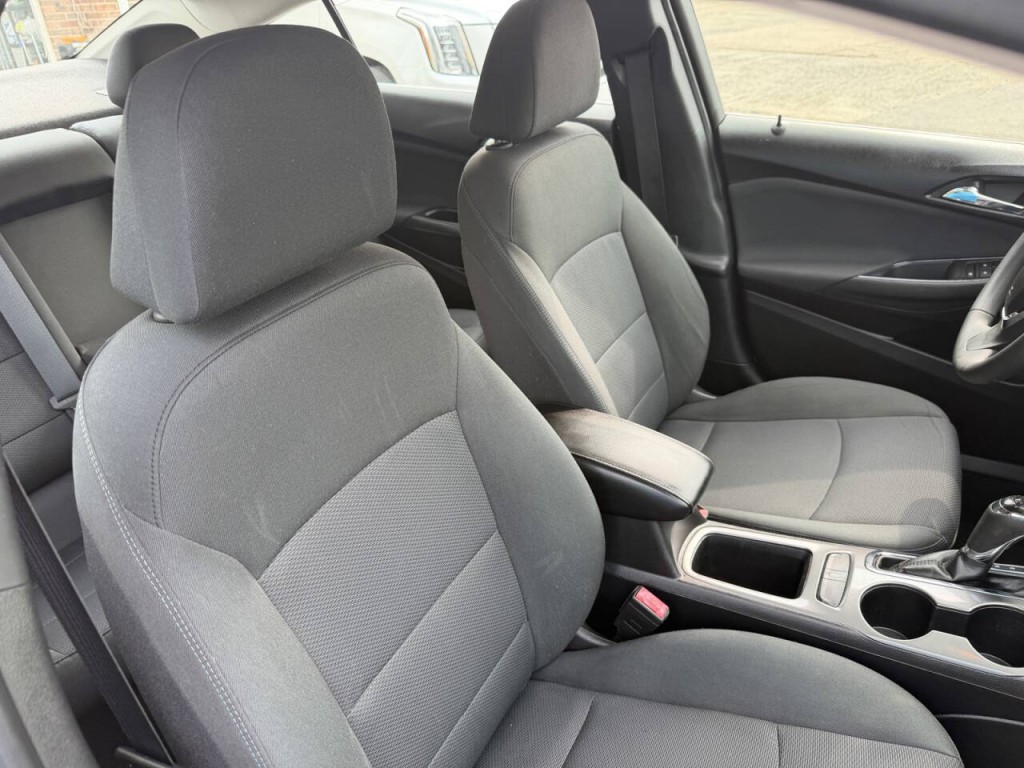 2018 Chevrolet Cruze Image 34