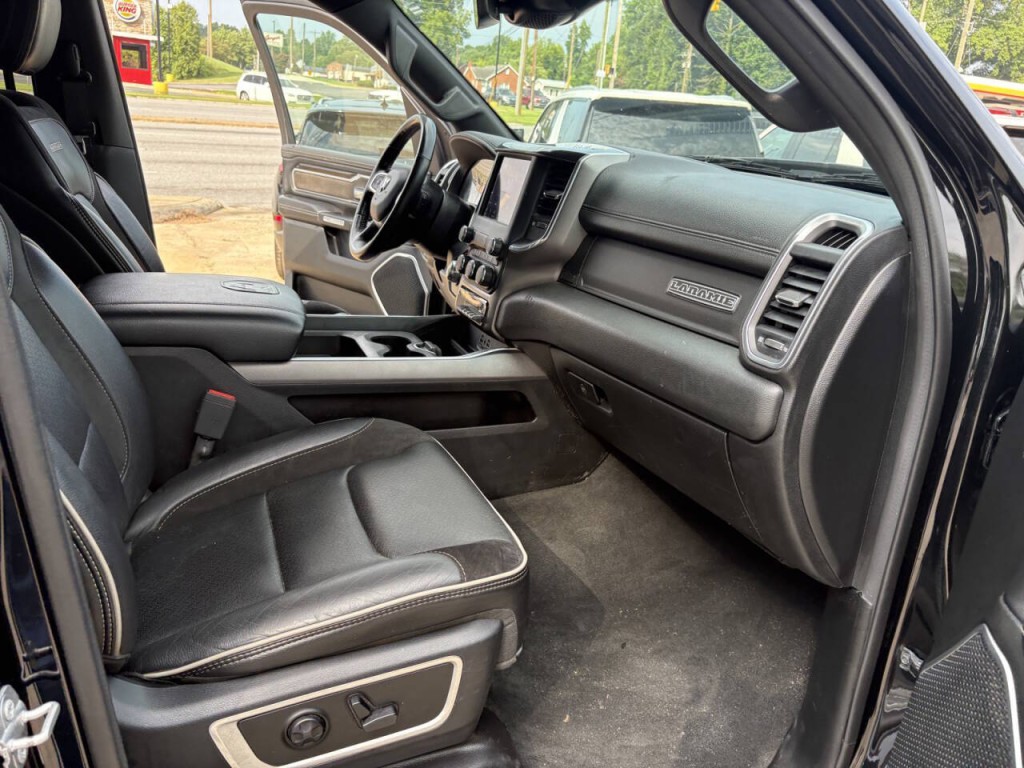 2021 RAM 1500 Image 28