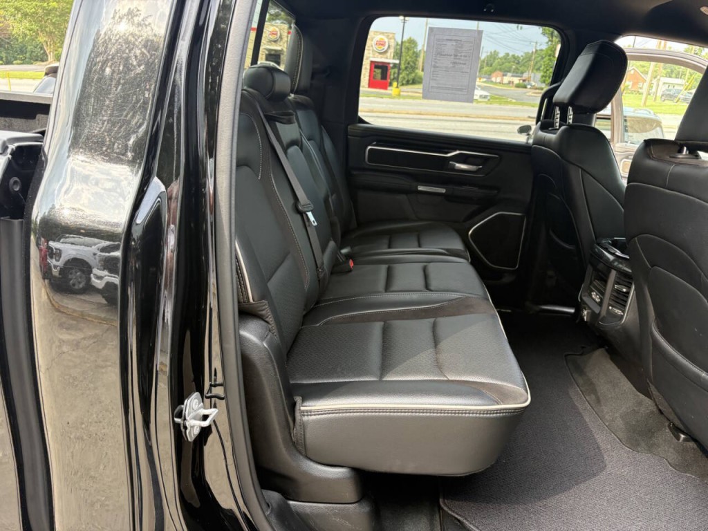2021 RAM 1500 Image 30