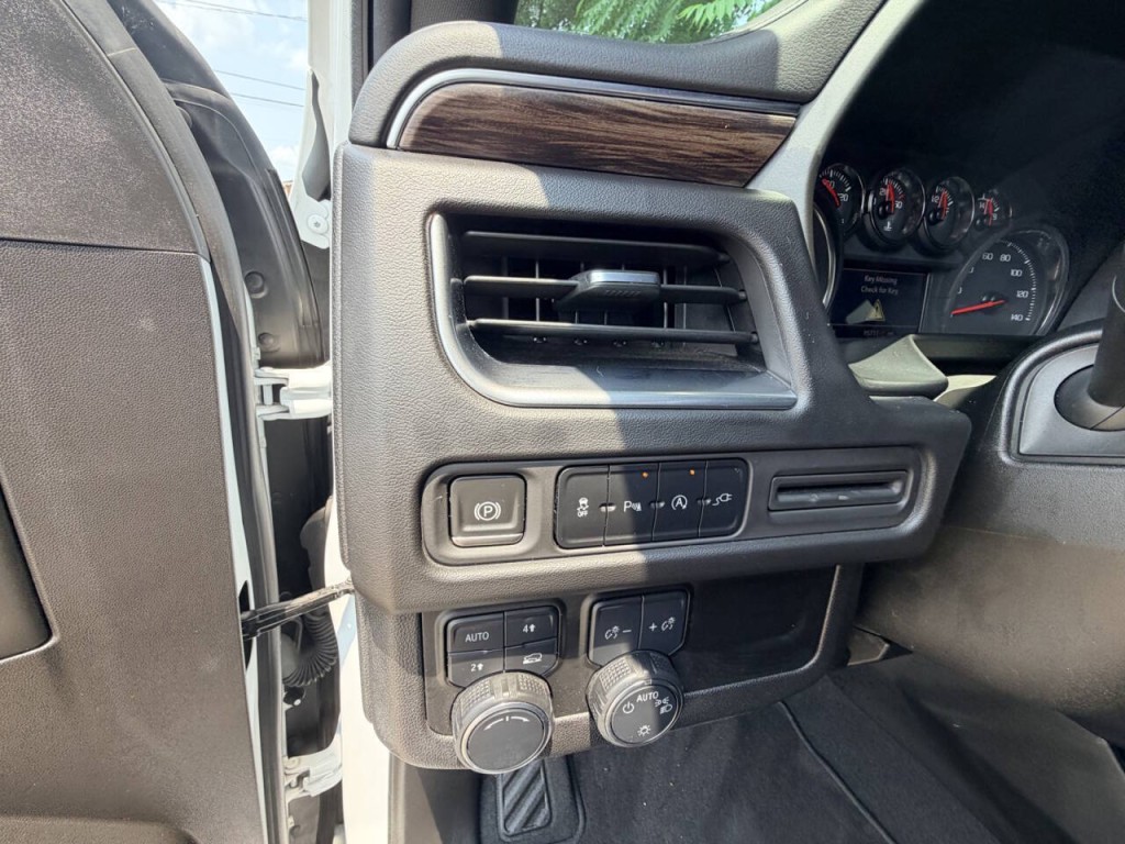 2021 Chevrolet Tahoe Image 15