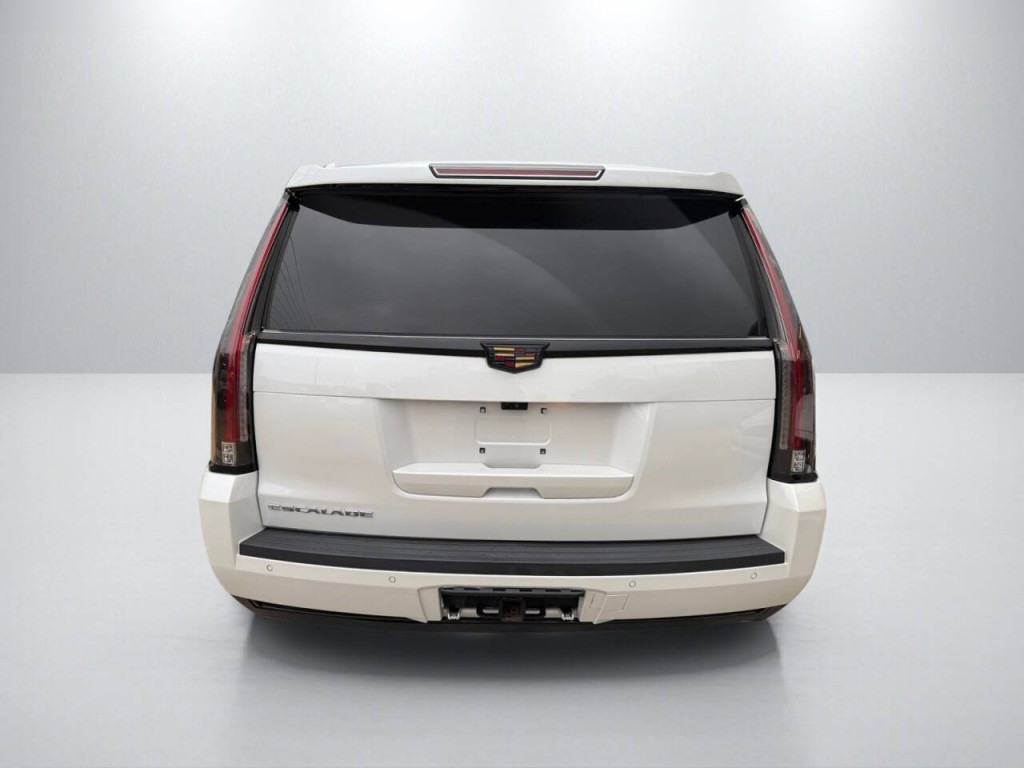 2018 Cadillac Escalade Image 6