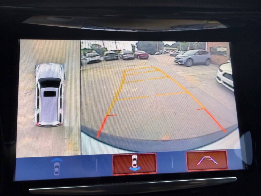 2018 Cadillac Escalade Image 27