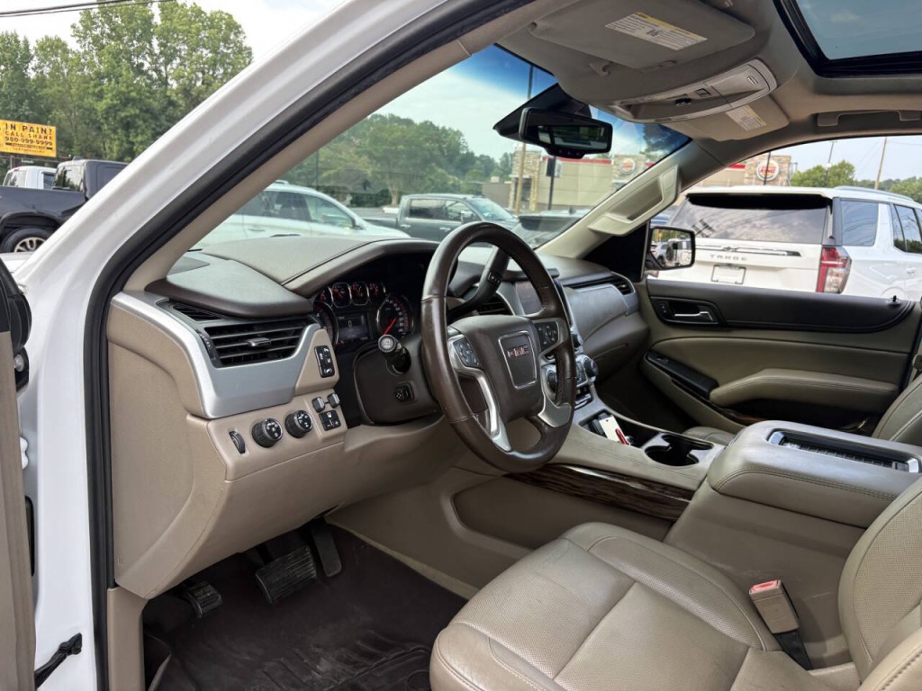 2015 GMC Yukon Image 12