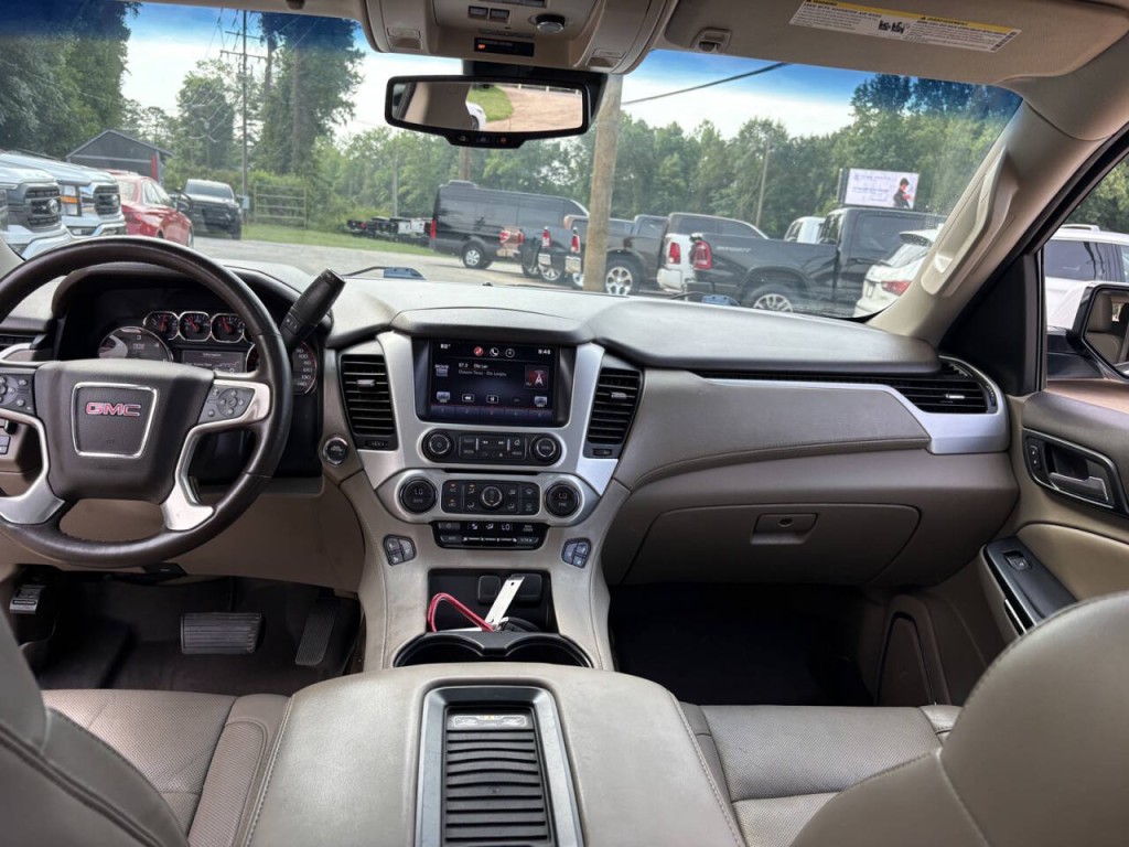 2015 GMC Yukon Image 23