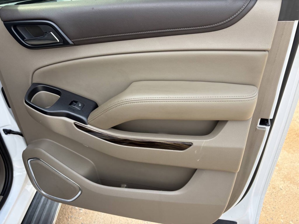 2015 GMC Yukon Image 35