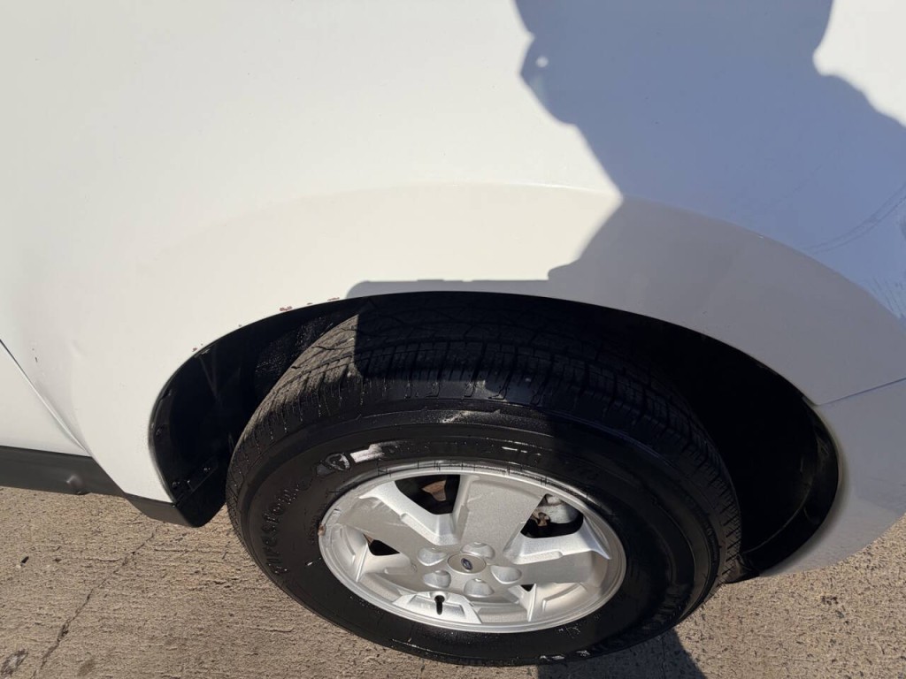 2012 Ford Escape Image 9