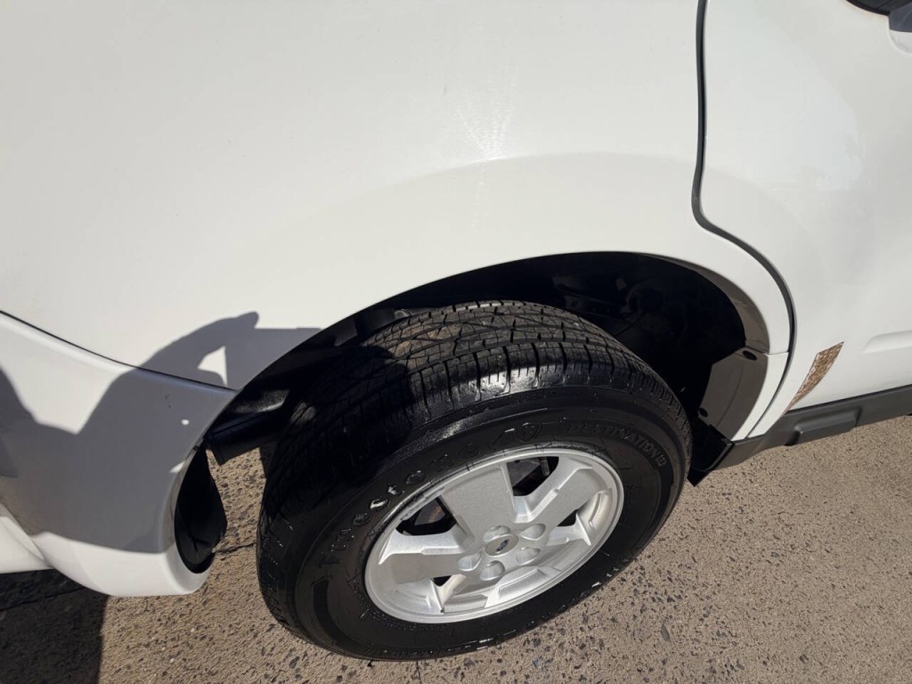 2012 Ford Escape Image 10