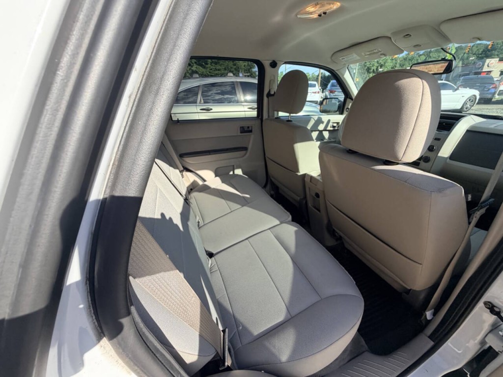 2012 Ford Escape Image 23