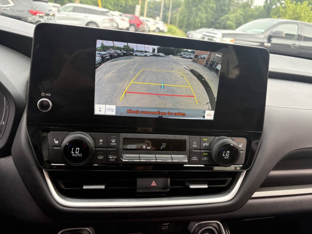 2025 Toyota Highlander Image 18