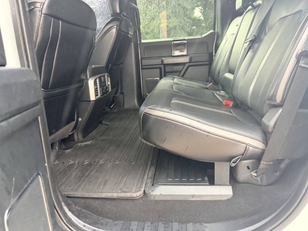 2020 Ford F-350 Image 24