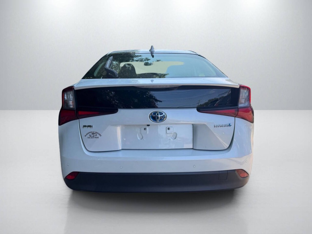 2022 Toyota Prius Image 6