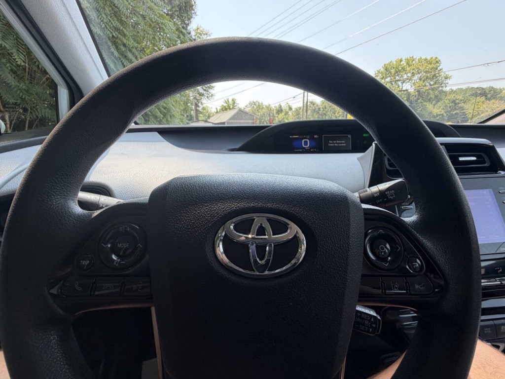 2022 Toyota Prius Image 17