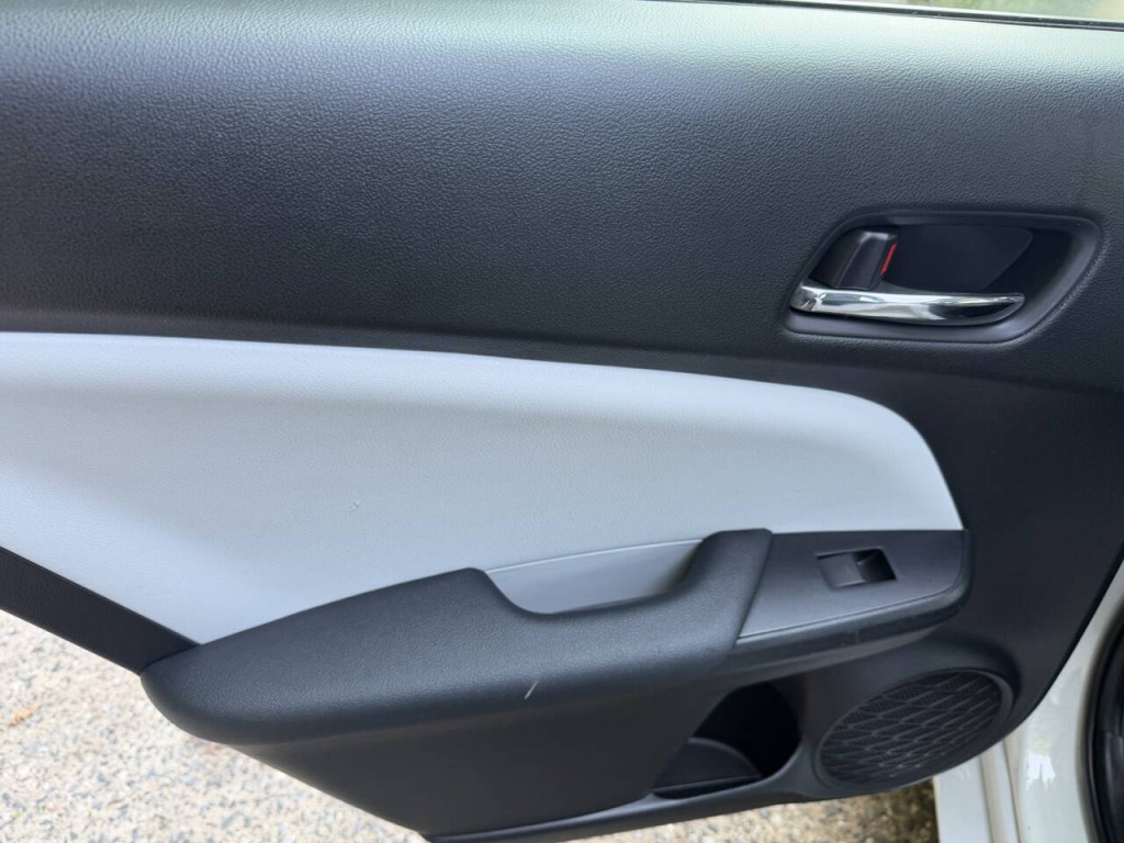 2022 Toyota Prius Image 28