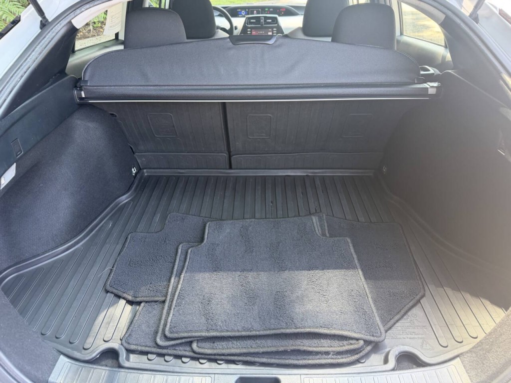 2022 Toyota Prius Image 32