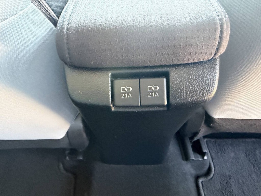2022 Toyota Prius Image 37