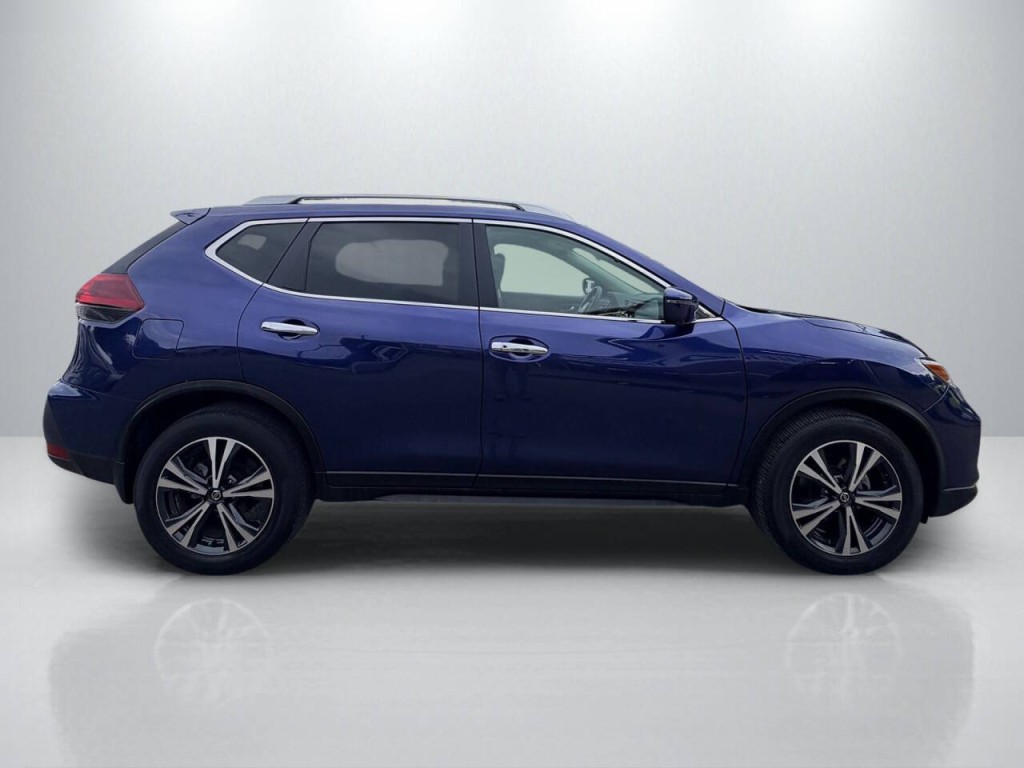 2020 Nissan Rogue Image 8