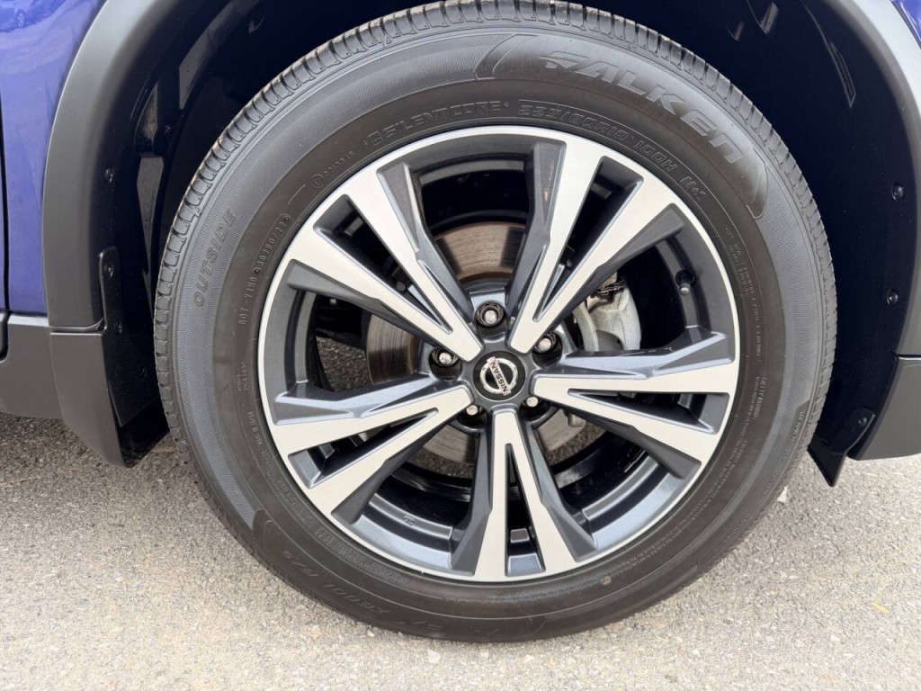 2020 Nissan Rogue Image 9