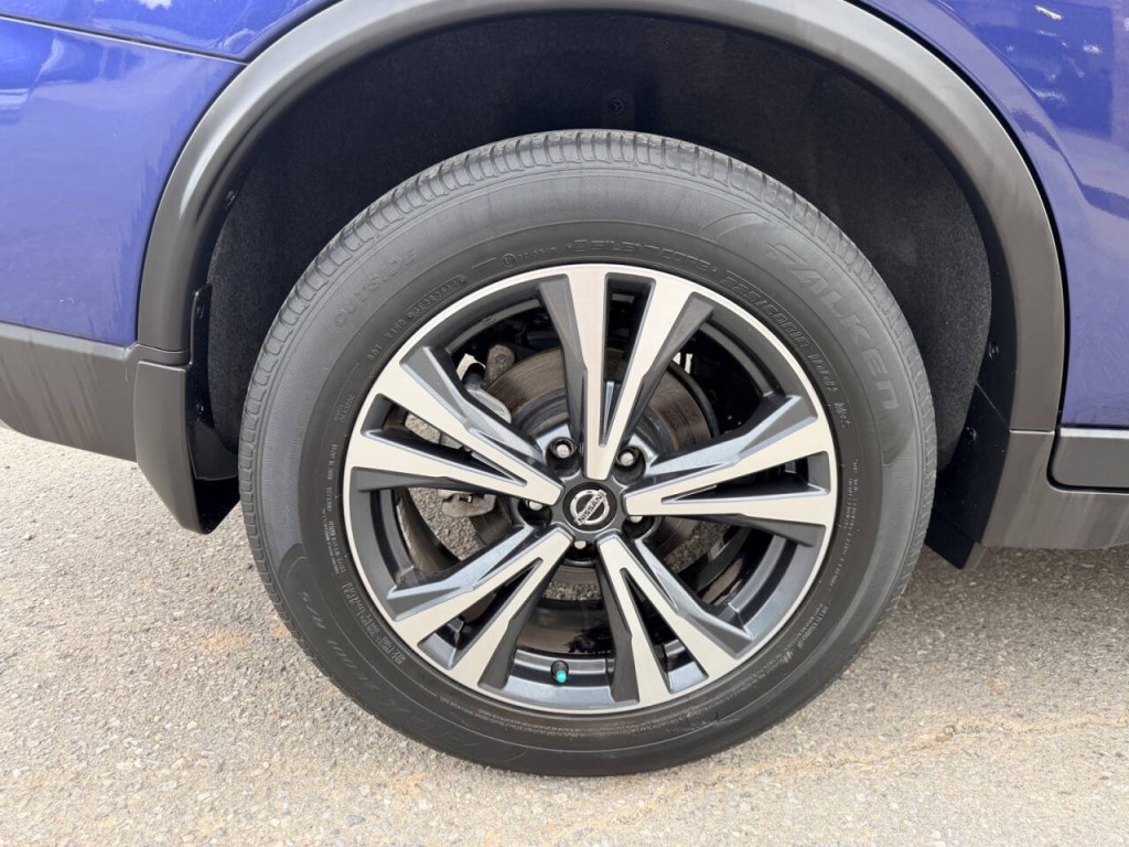 2020 Nissan Rogue Image 10