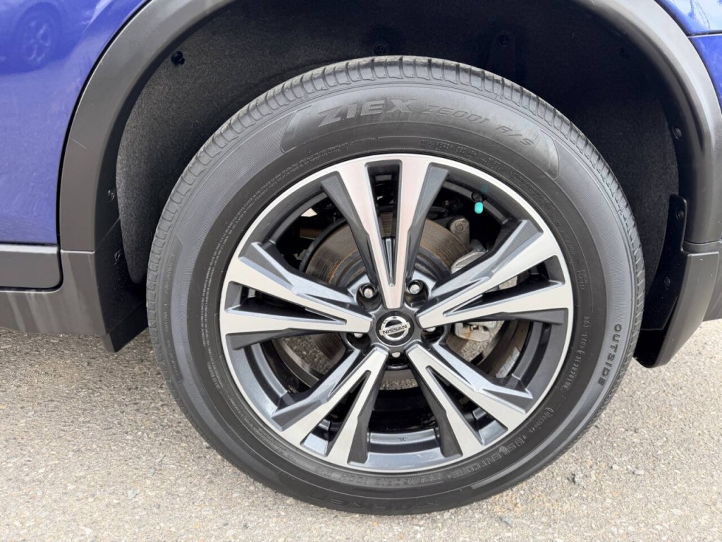 2020 Nissan Rogue Image 11