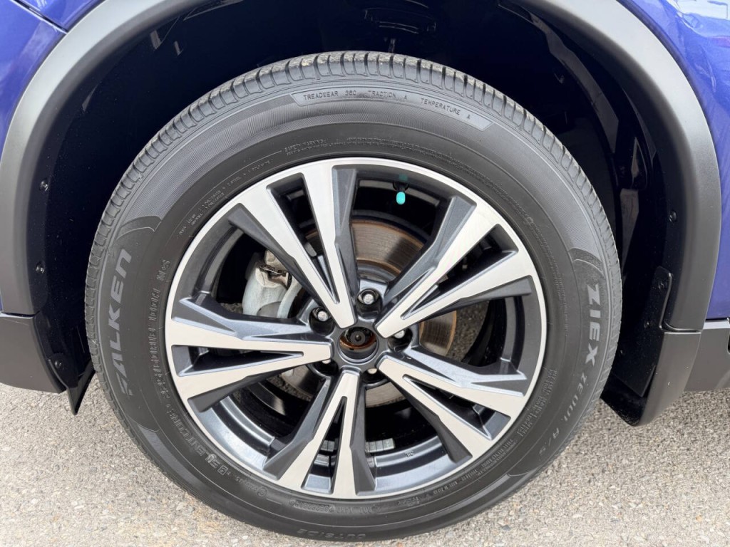 2020 Nissan Rogue Image 12